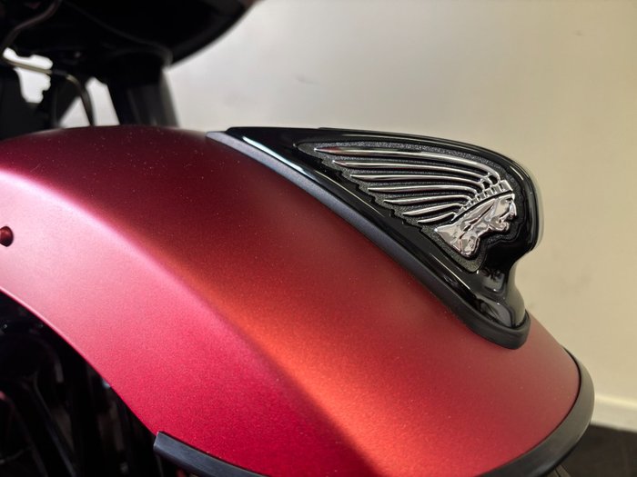 2024 Indian CHALLENGER DARK HORSE Red