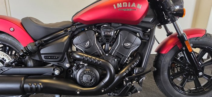 2025 Indian SCOUT BOBBER Red