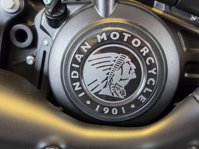 2025 Indian SCOUT BOBBER Red