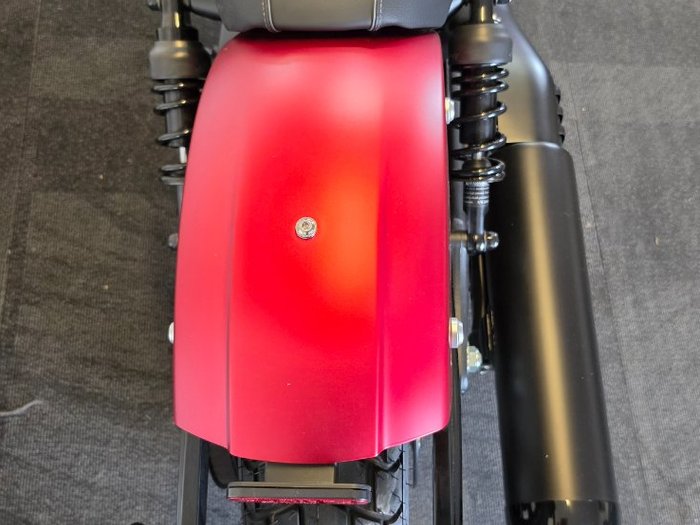 2025 Indian SCOUT BOBBER Red