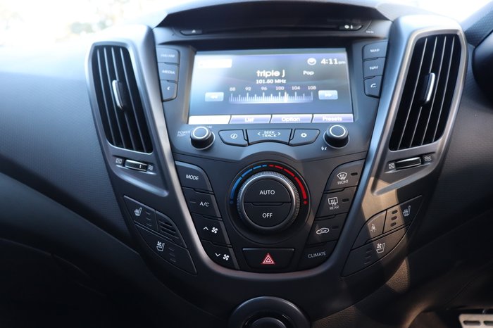 2016 Hyundai Veloster SR Turbo