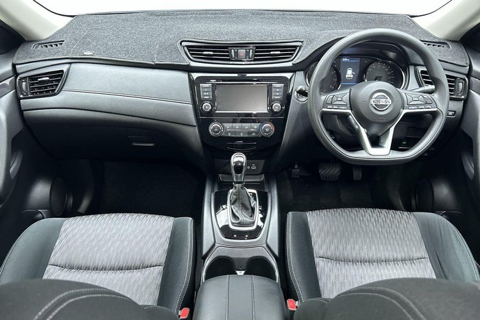 2021 Nissan X-TRAIL ST