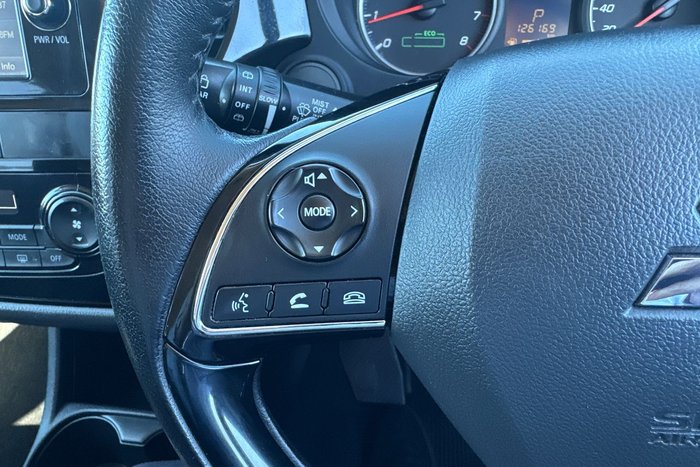 2016 Mitsubishi Outlander LS