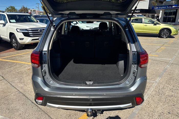 2016 Mitsubishi Outlander LS