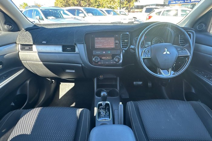 2016 Mitsubishi Outlander LS
