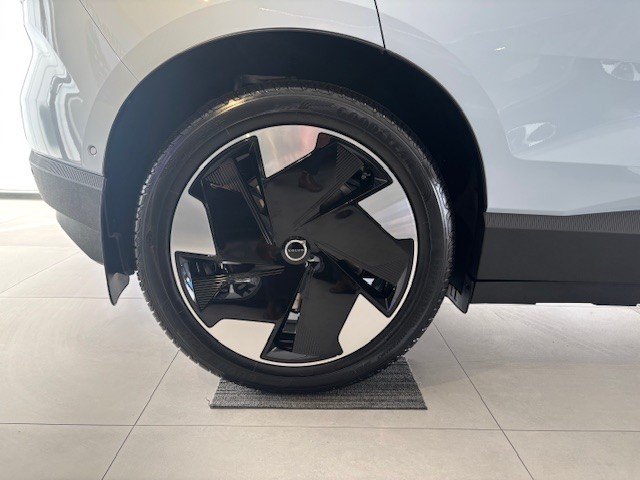 2026 VOLVO EX30 EXTENDED ULTRA
