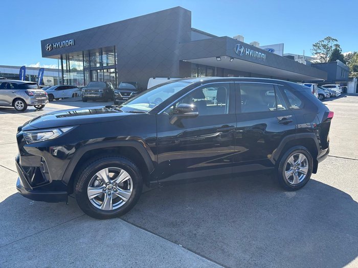 2022 Toyota RAV4 GX