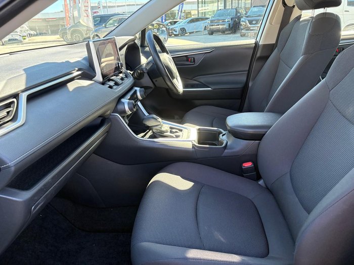 2022 Toyota RAV4 GX