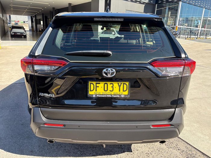 2022 Toyota RAV4 GX