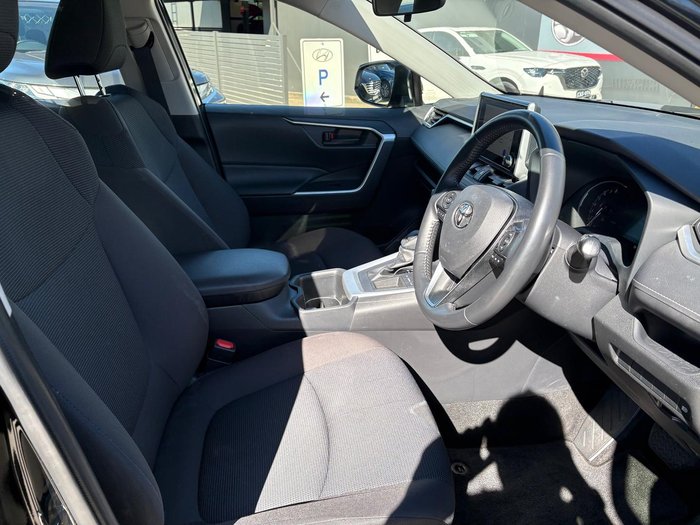 2022 Toyota RAV4 GX