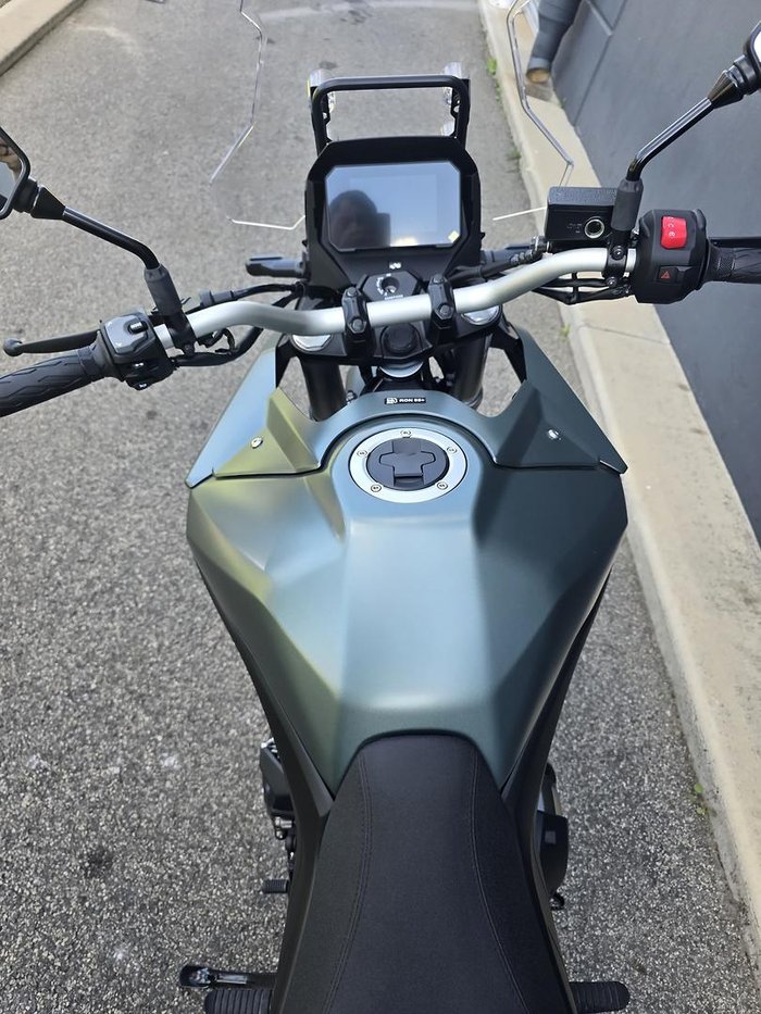 2024 Suzuki V-Strom 800 V-Strom Green