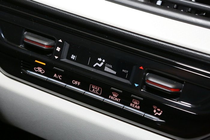 2025 Suzuki Swift Hybrid Plus