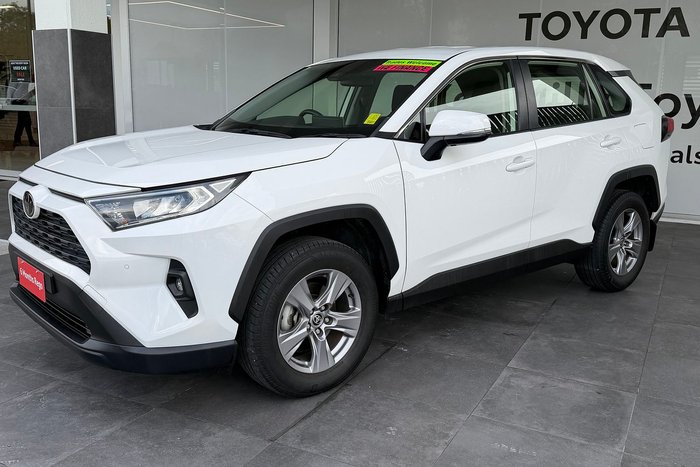 2022 Toyota RAV4 GX