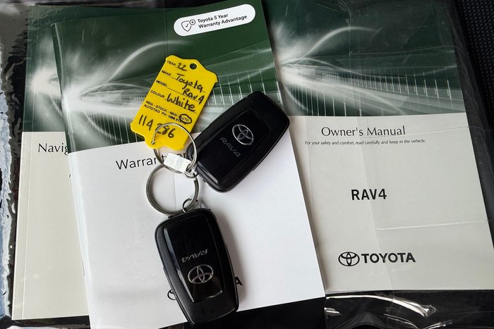 2022 Toyota RAV4 GX