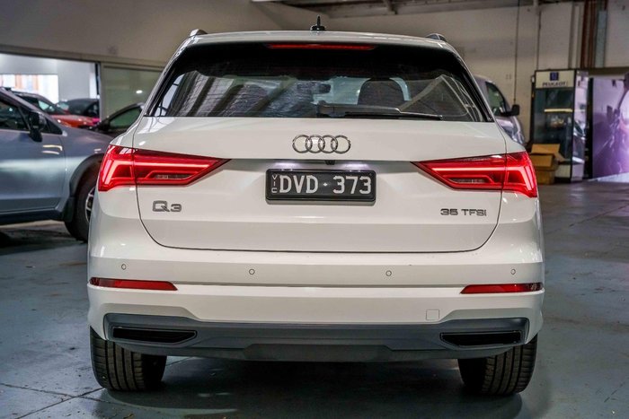 2022 Audi Q3