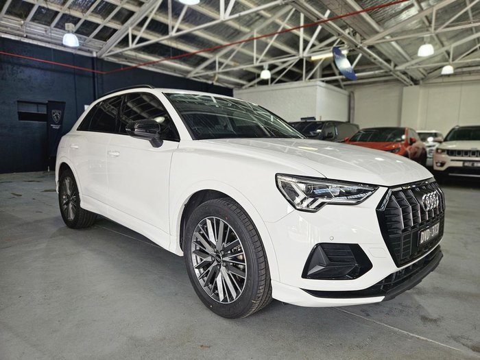 2022 Audi Q3