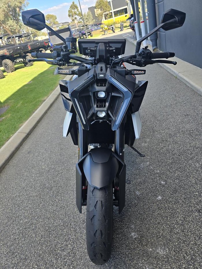 2026 KTM 990 Duke R Duke Black