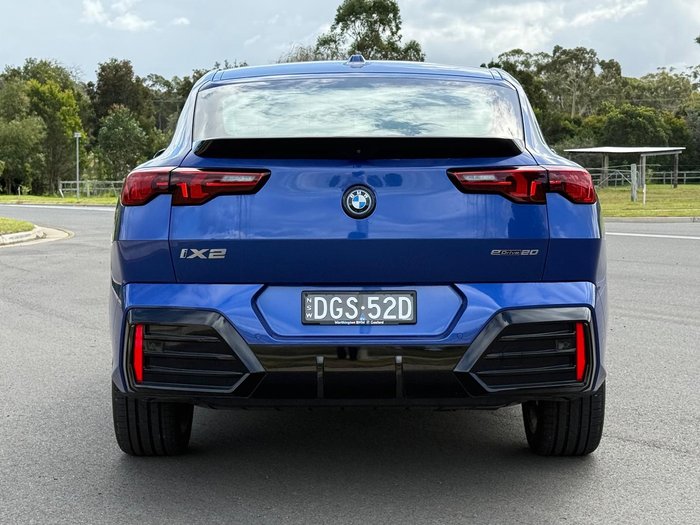 2026 BMW iX2 eDrive20 M Sport