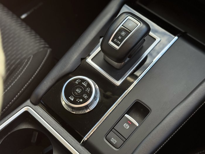 2022 Mitsubishi Outlander LS