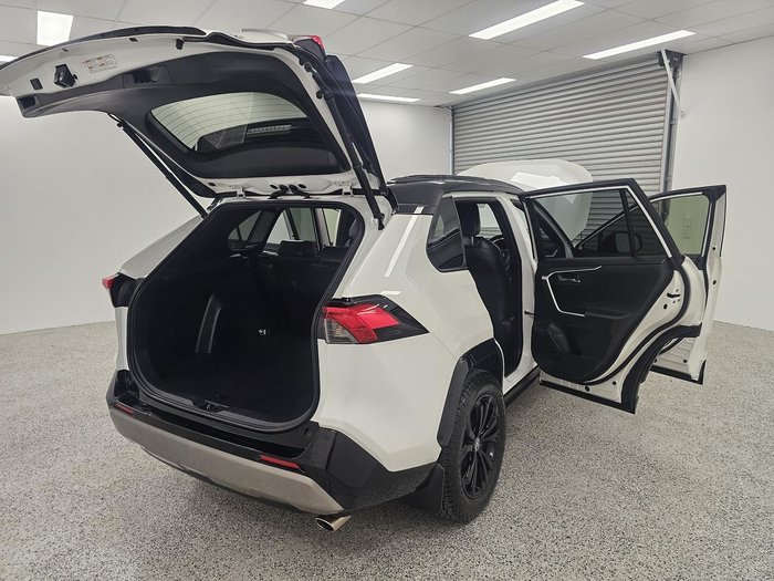 2022 Toyota RAV4 XSE AXAH54R 4X4 On Demand Crystal Pearl