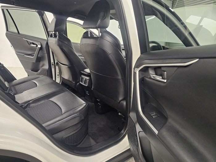 2022 Toyota RAV4 XSE AXAH54R 4X4 On Demand Crystal Pearl