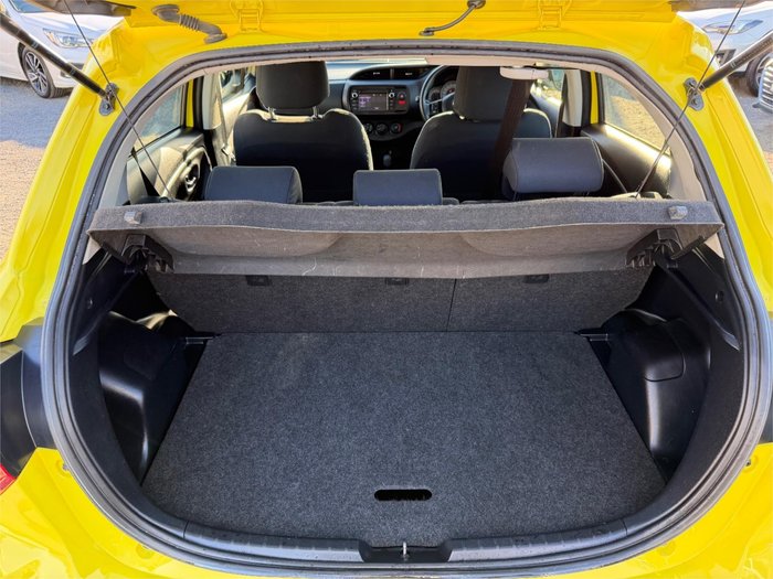 2017 TOYOTA YARIS ASCENT