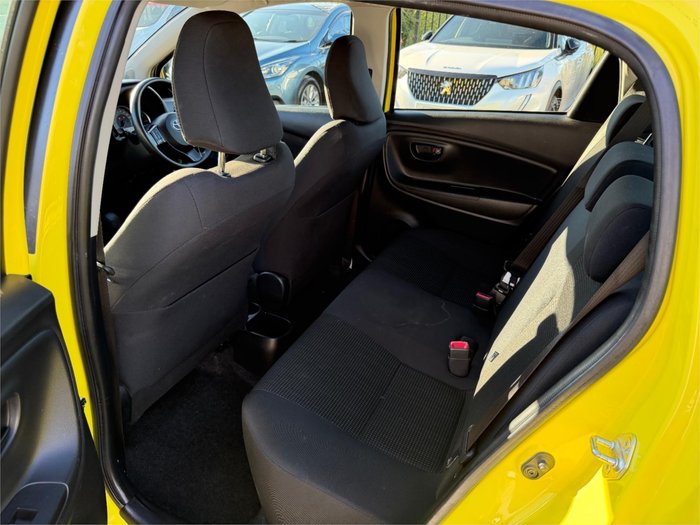 2017 TOYOTA YARIS ASCENT