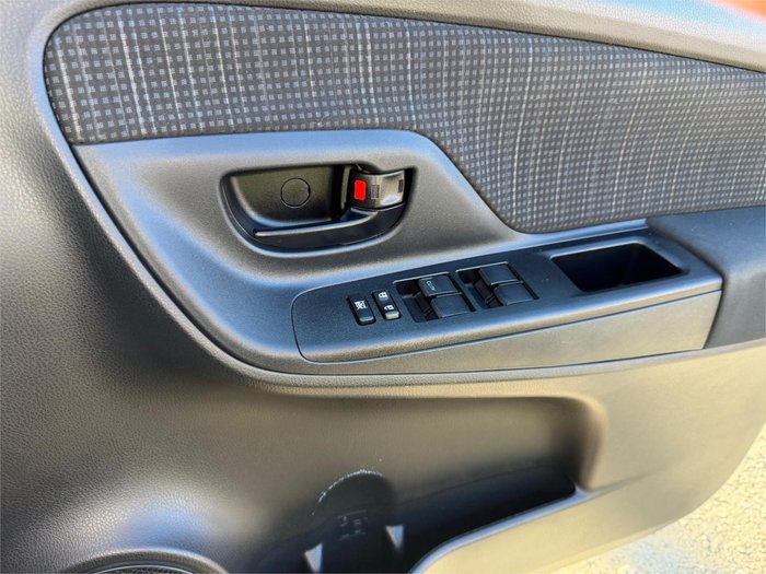 2017 TOYOTA YARIS ASCENT