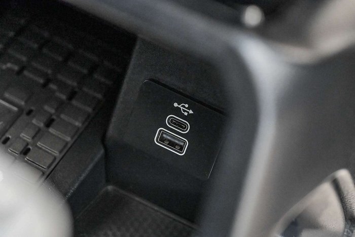 2024 Ford Everest Ambiente