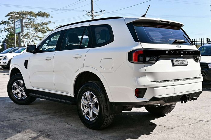 2024 Ford Everest Ambiente