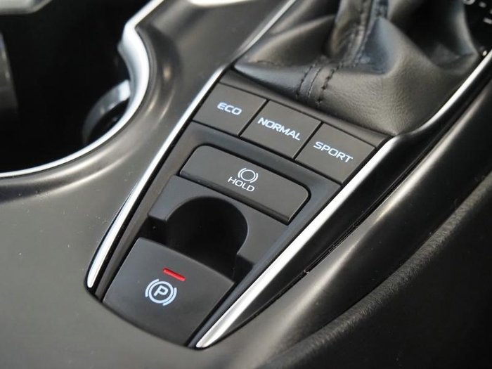 2018 Toyota Camry SL