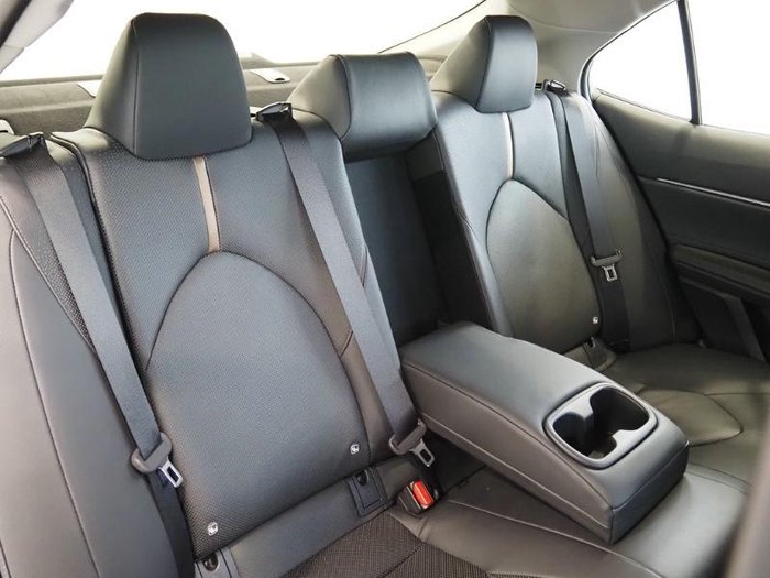 2018 Toyota Camry SL