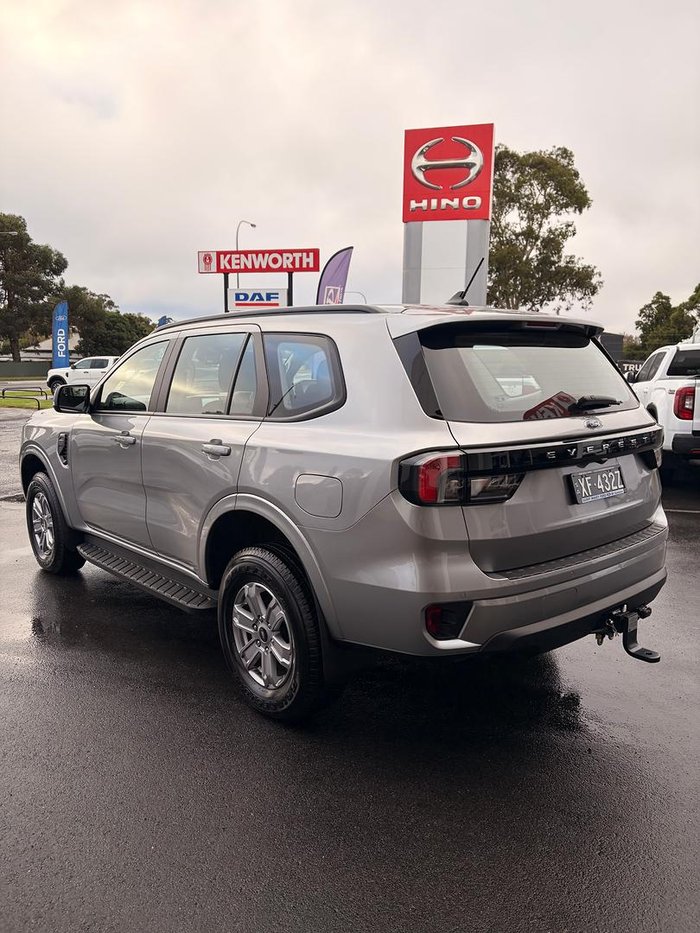 2025 Ford Everest Ambiente