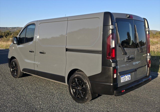 2020 Renault Trafic Premium 125kW