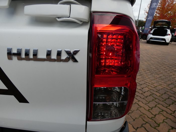 2021 Toyota Hilux SR