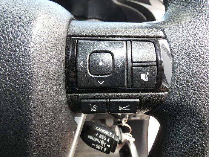 2021 Toyota Hilux SR