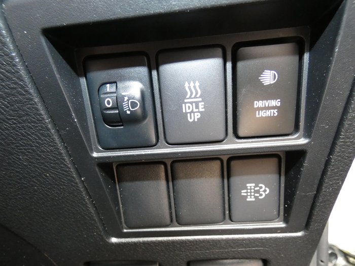 2021 Toyota Hilux SR