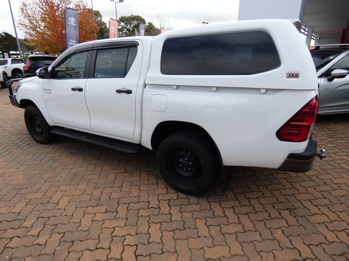 2021 Toyota Hilux SR