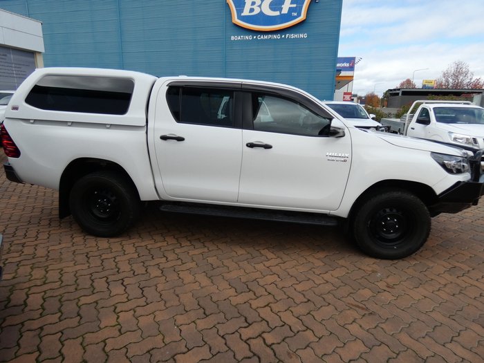 2021 Toyota Hilux SR