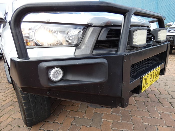 2021 Toyota Hilux SR