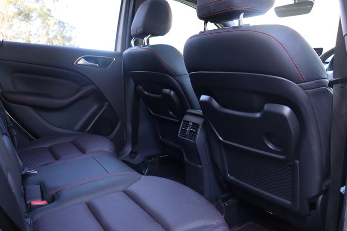 2015 Mercedes-Benz B200