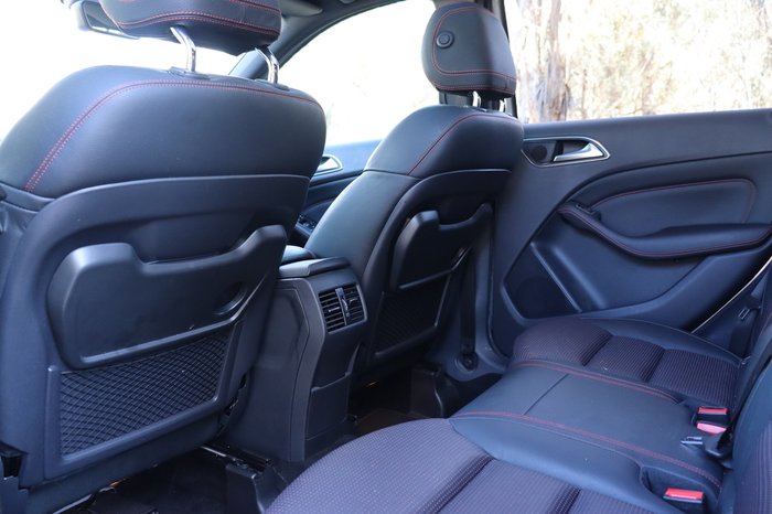 2015 Mercedes-Benz B200