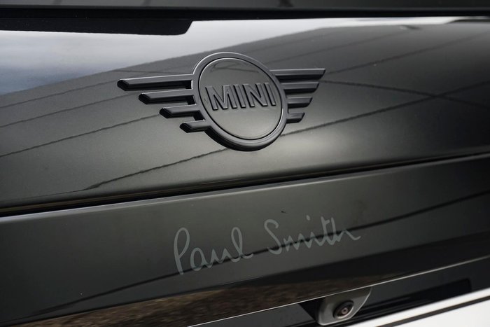 2026 MINI Cooper SE Paul Smith Edition