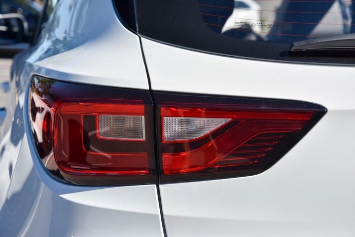 2023 MG ZS