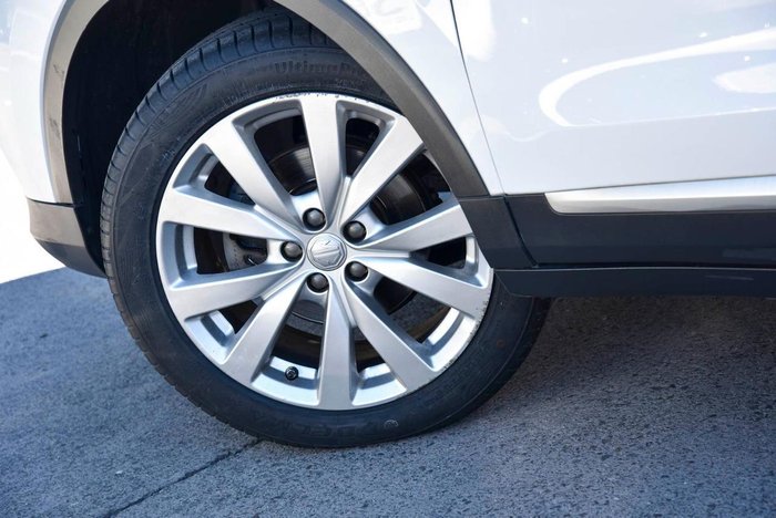 2023 MG ZS