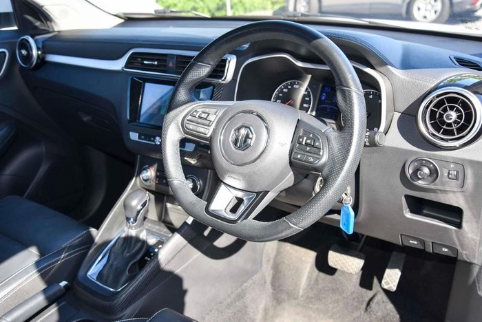 2023 MG ZS