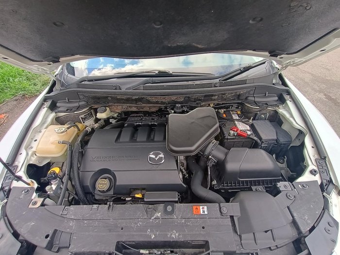2010 Mazda CX-9 Luxury