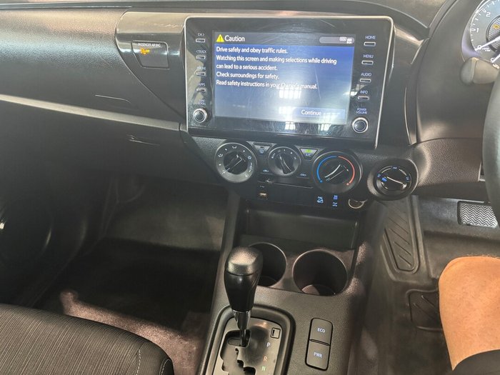 2022 Toyota Hilux 4x4 2.8L DSL D/C/C 6AT SR