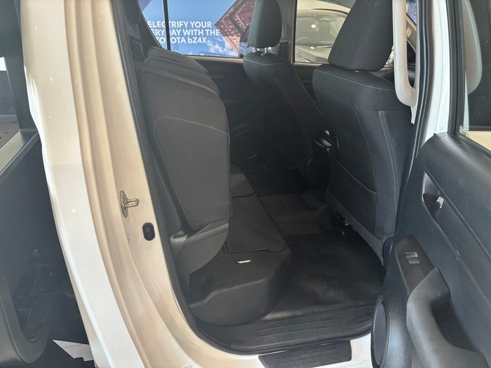 2022 Toyota Hilux 4x4 2.8L DSL D/C/C 6AT SR