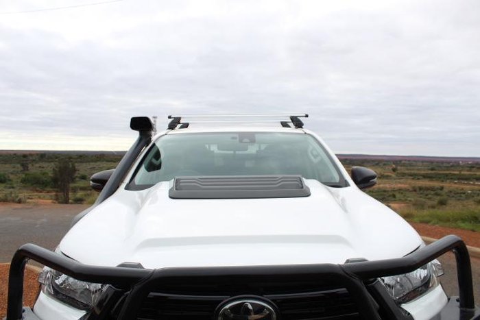 2022 Toyota Hilux SR